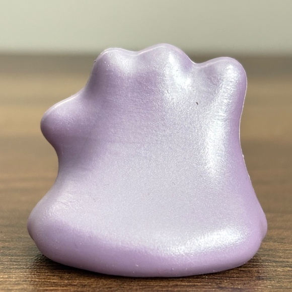 Pokémon DITTO Purple Metallic Toy Battle Action Figure 2019 WCT Cake Topper - Picture 4 of 7